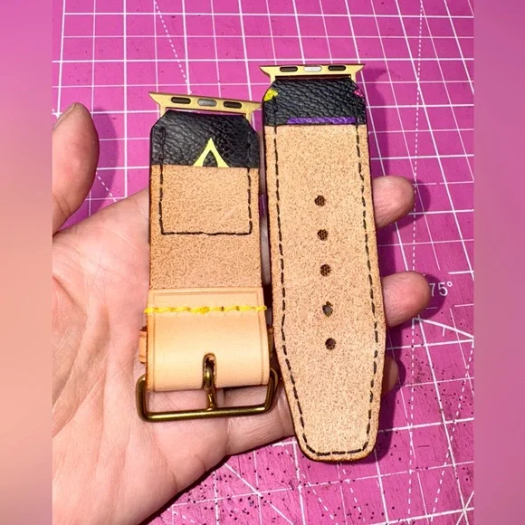 💝 Louis Vuitton Murakami Pink and Blue Apple Watch band handmade - Picture 9 of 16